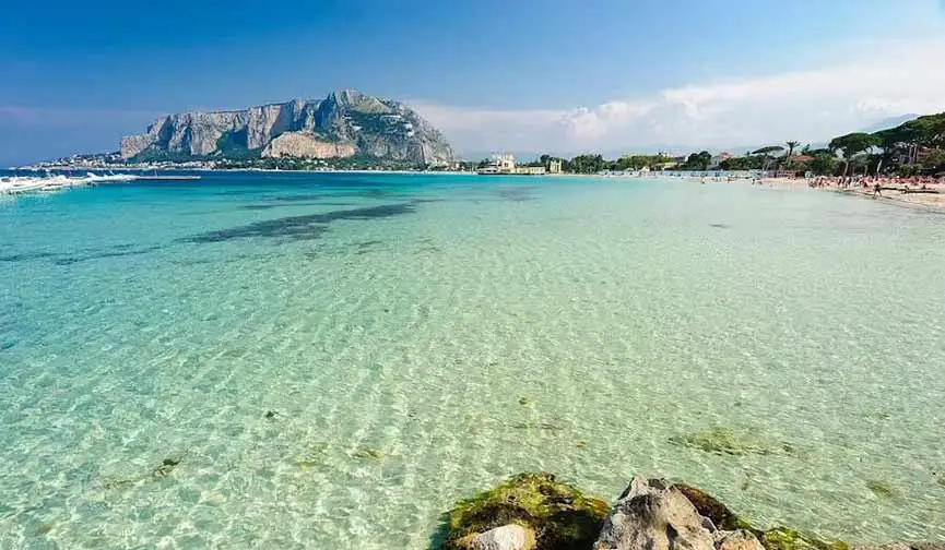 Billet de bus aller-retour de Palerme  Mondello. Achat de billets en ligne
